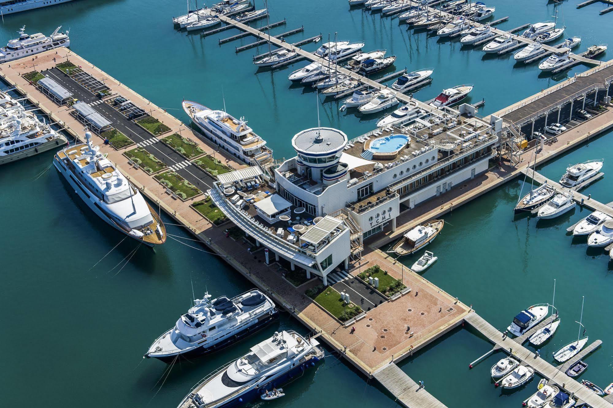 Hotel Yacht Club Marina Di Loano Exteriér fotografie